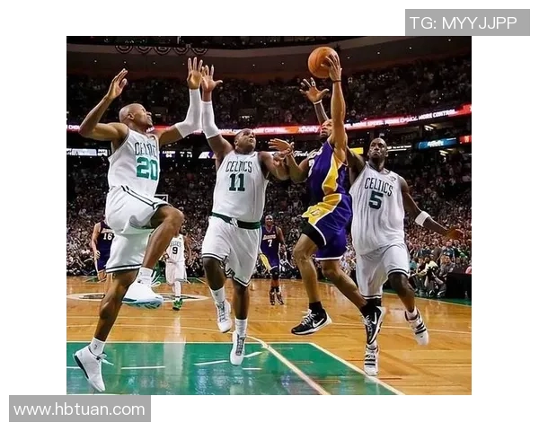 2020年NBA总决赛首场对决湖人战热火精彩回顾与分析